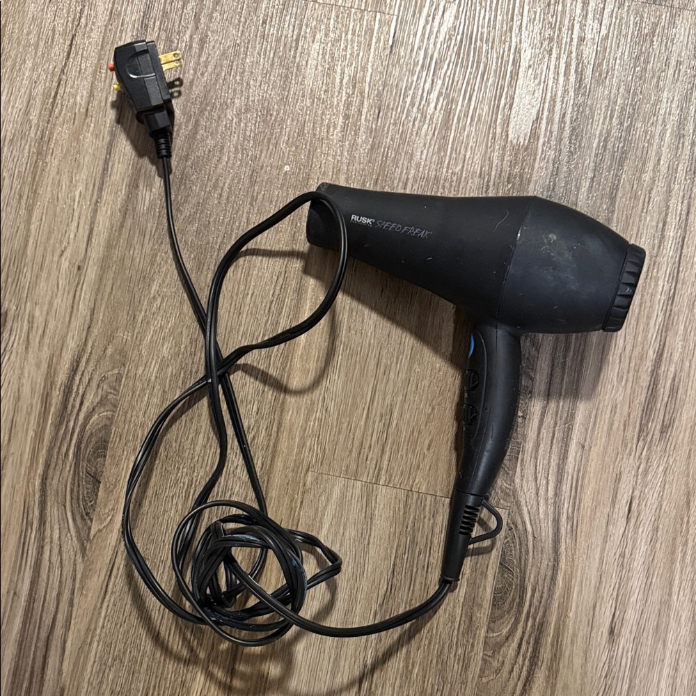 Rusk speed freak Black Hair Dryer
